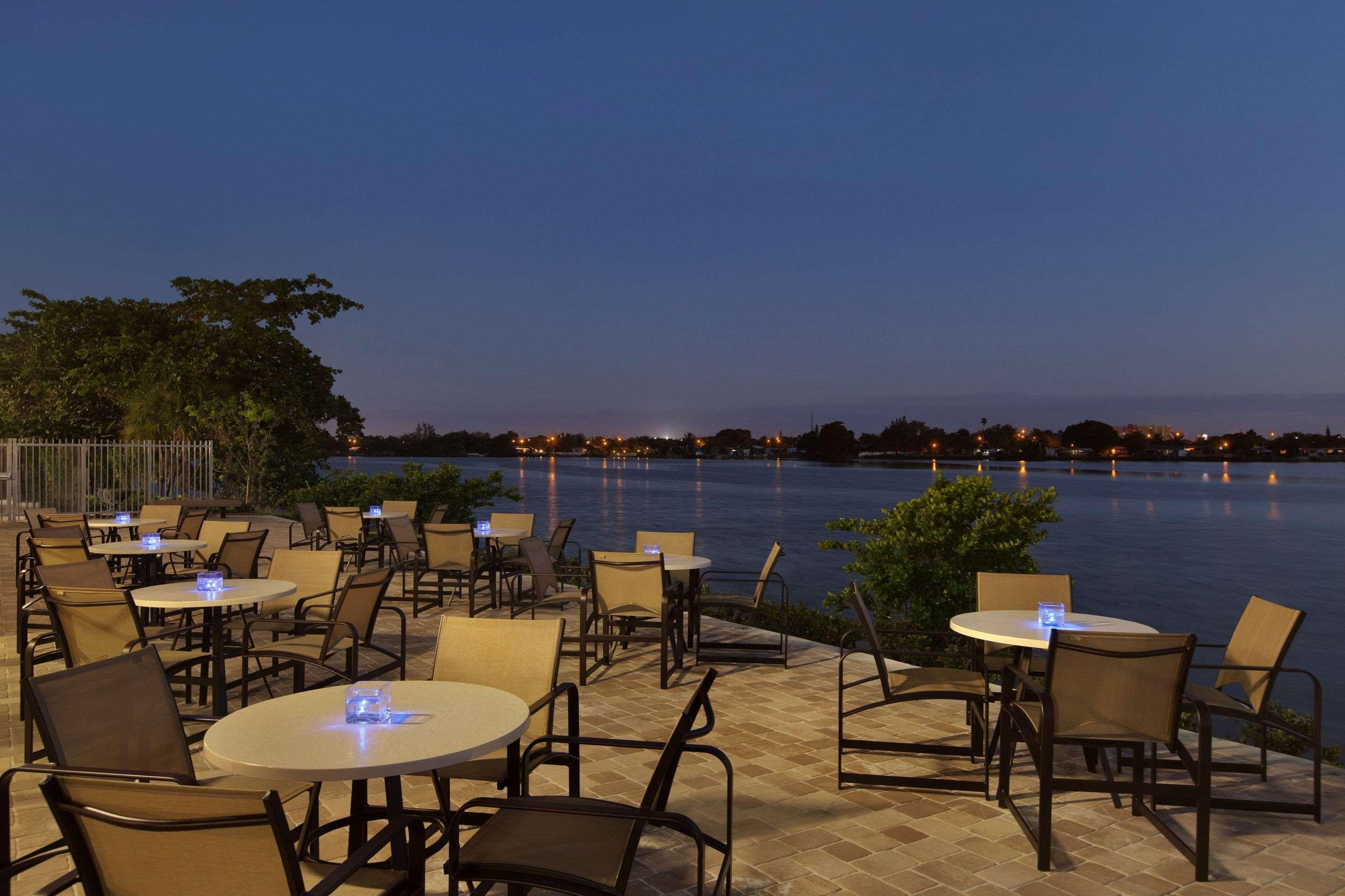 Cambria Hotel Miami Airport - Blue Lagoon Miami Springs Exterior foto