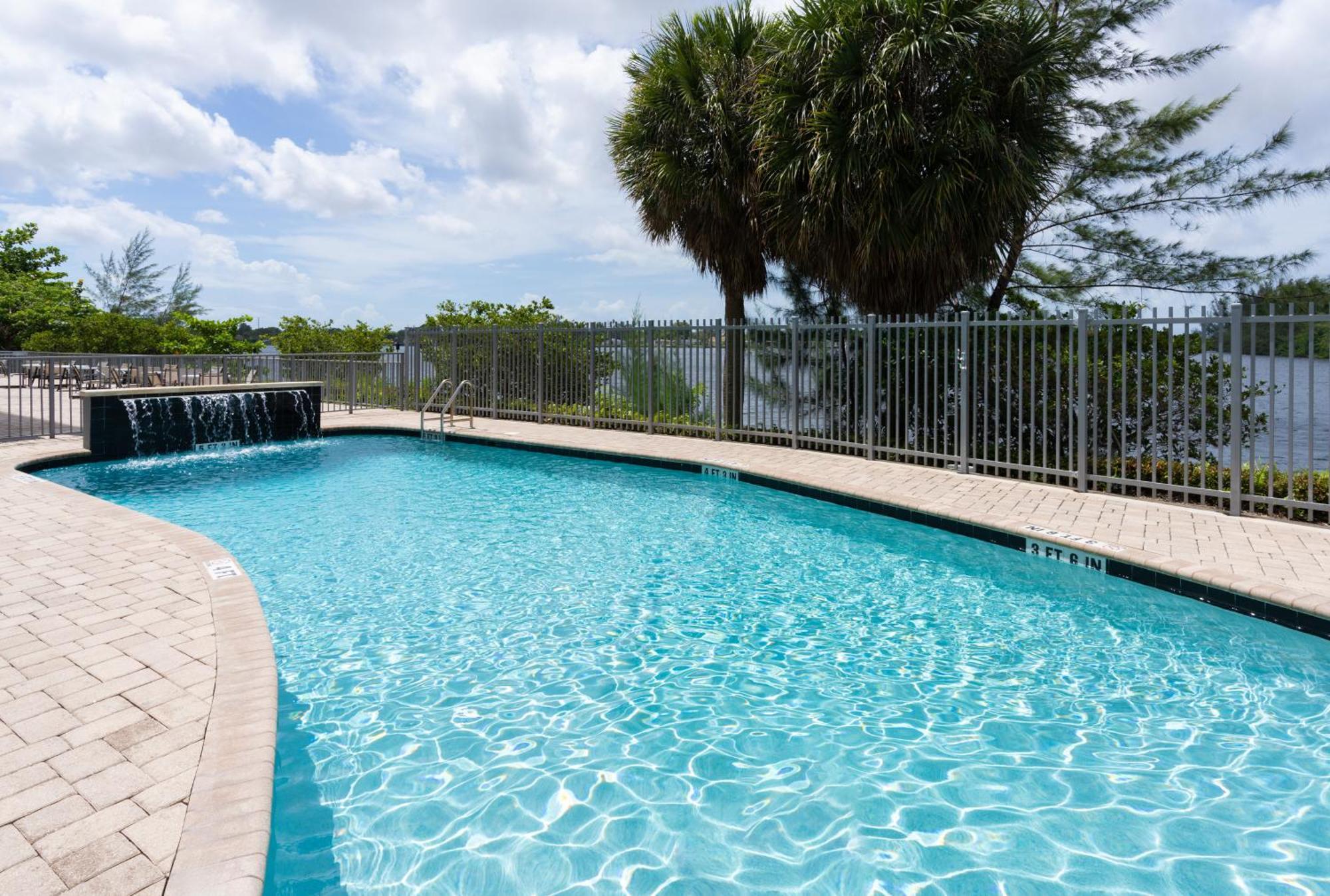 Cambria Hotel Miami Airport - Blue Lagoon Miami Springs Exterior foto