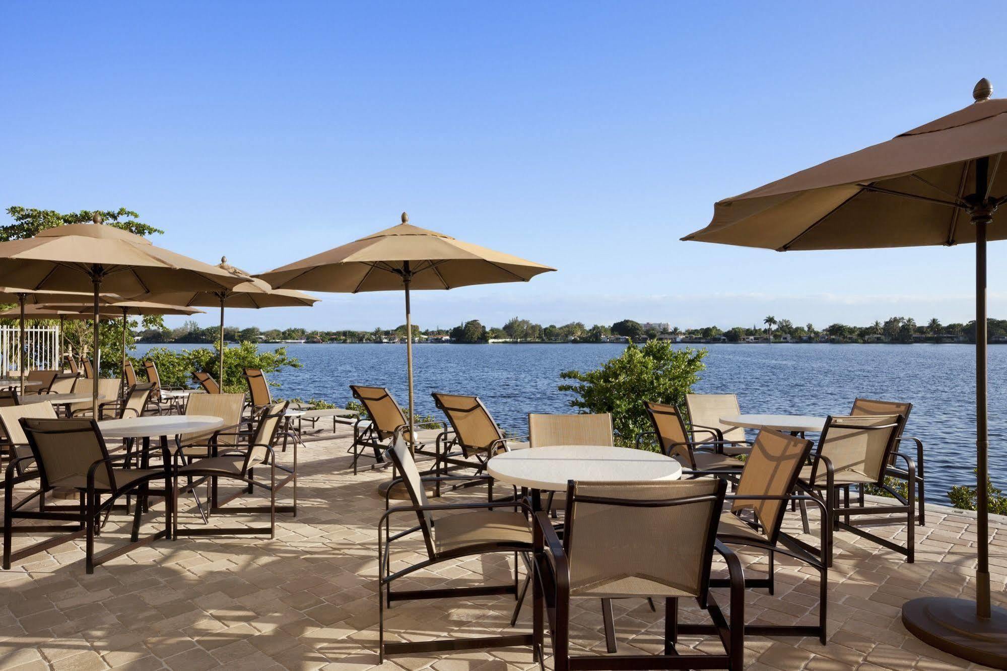 Cambria Hotel Miami Airport - Blue Lagoon Miami Springs Exterior foto